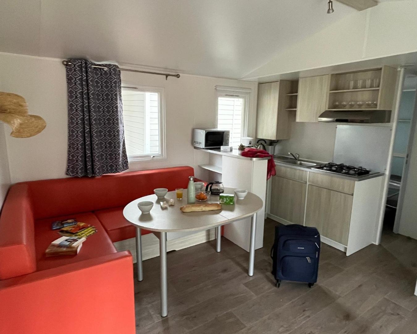 Camping Le Relais Du Leman Messery エクステリア 写真