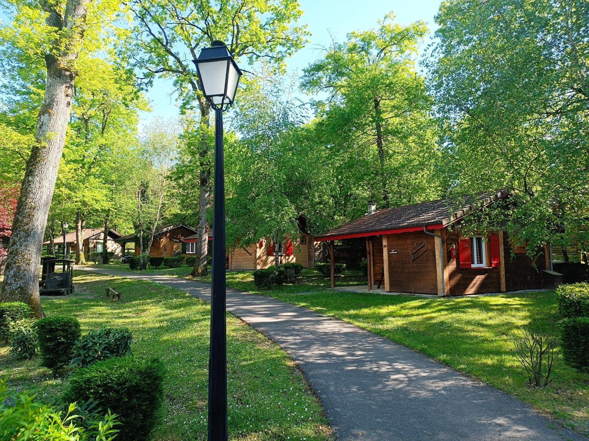 Camping Le Relais Du Leman Messery エクステリア 写真